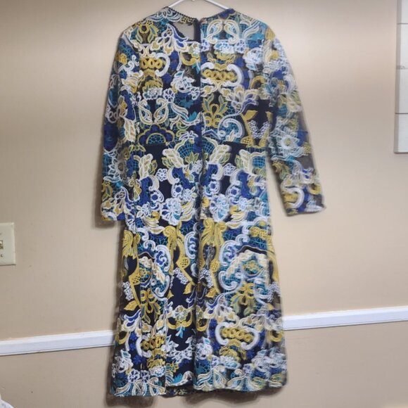 M & S COLLECTION FLORAL DRESS W MESH MATERIAL BLUE & WHITE SIZE WOMENS SIZE 8 - Picture 2 of 5